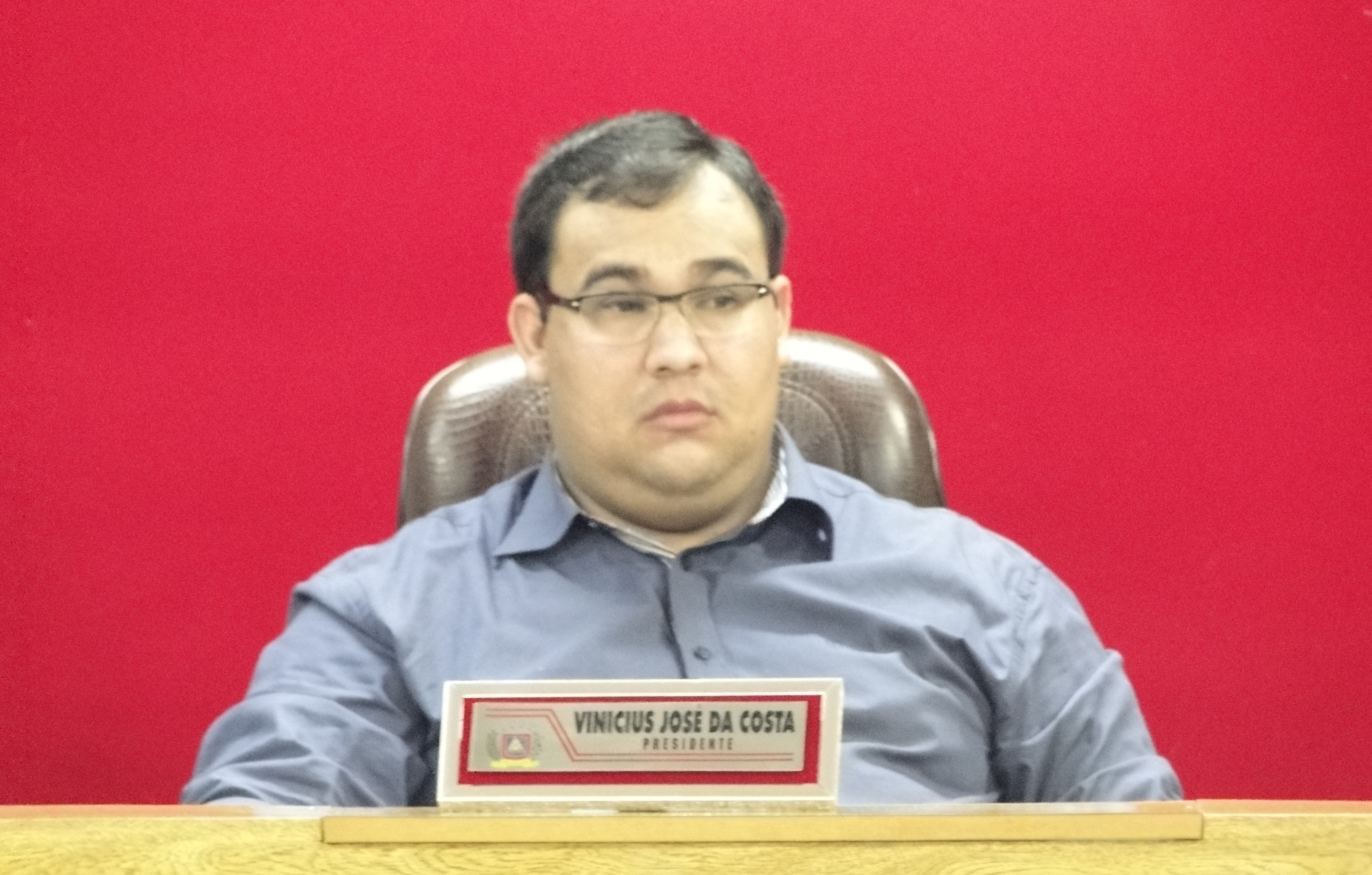 Vereador Vinícius assume a Presidência da Câmara